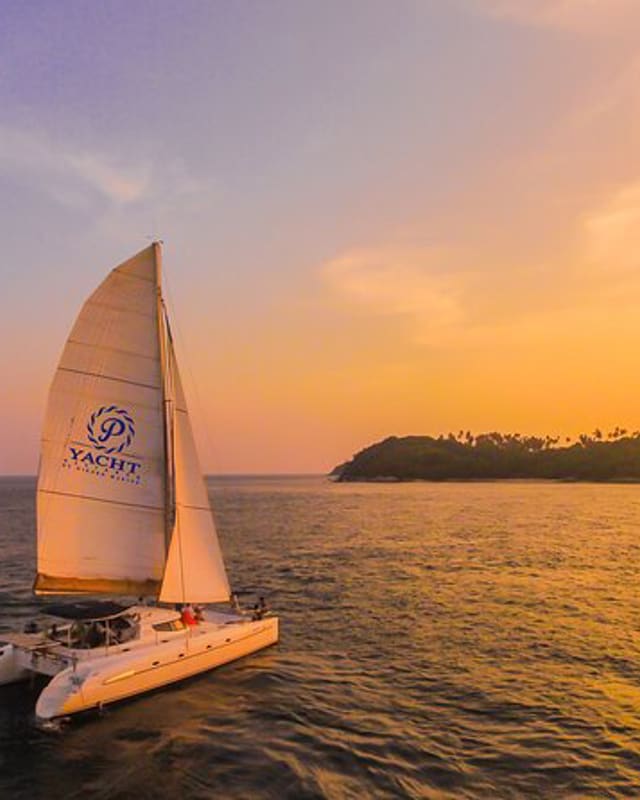 Coral island kahung beach & sunset sailing yacht half day