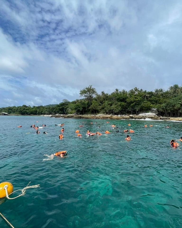 Racha and Coral Island by speed boat - island hopping Thailand - Image 1